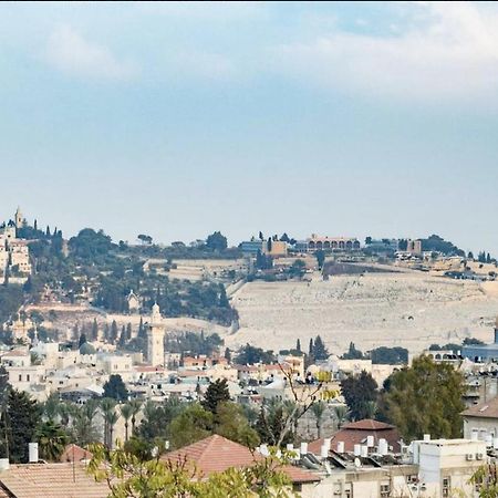 In Front Of The Wall القدس المظهر الخارجي الصورة